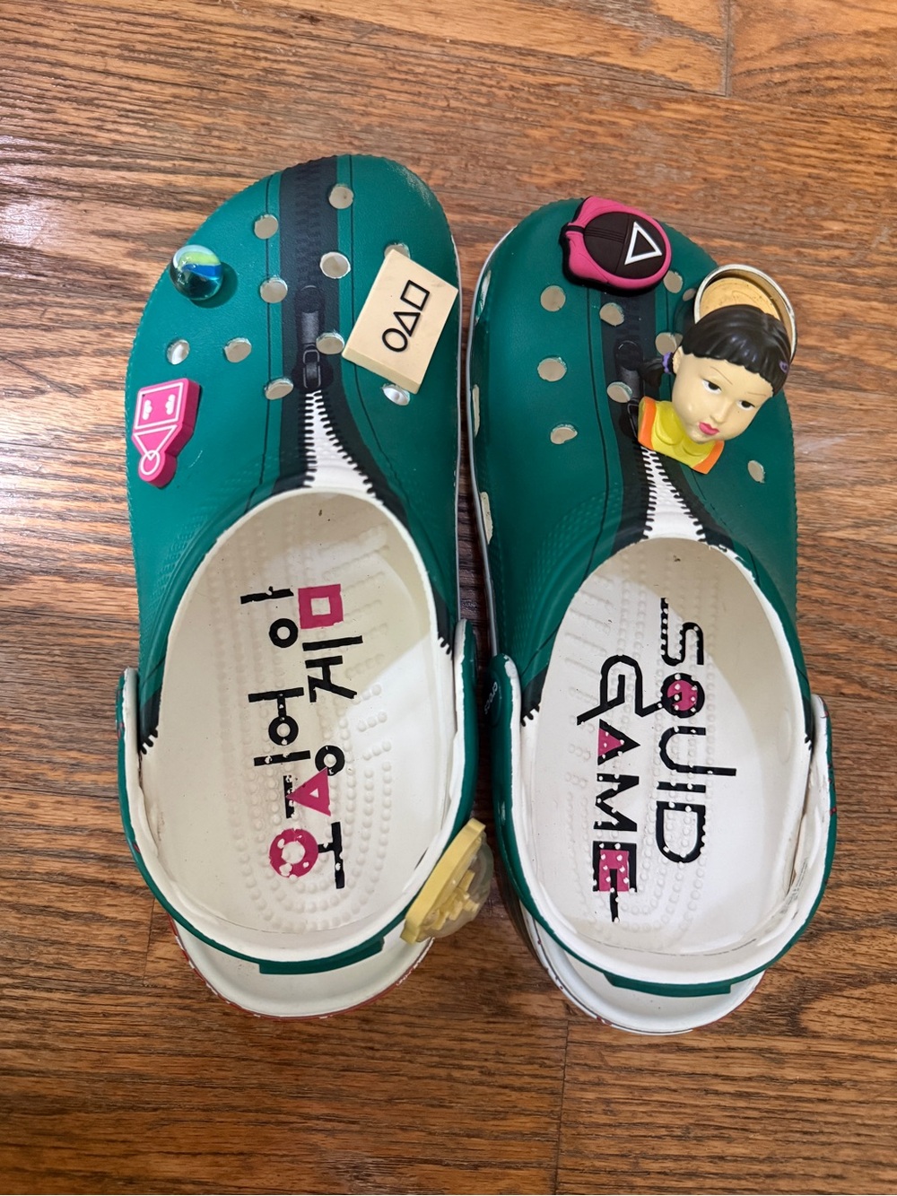 Crocs Squid Game Classic Clog with Jibbitz Shoe Charms Size Mens 5 / Womens 7